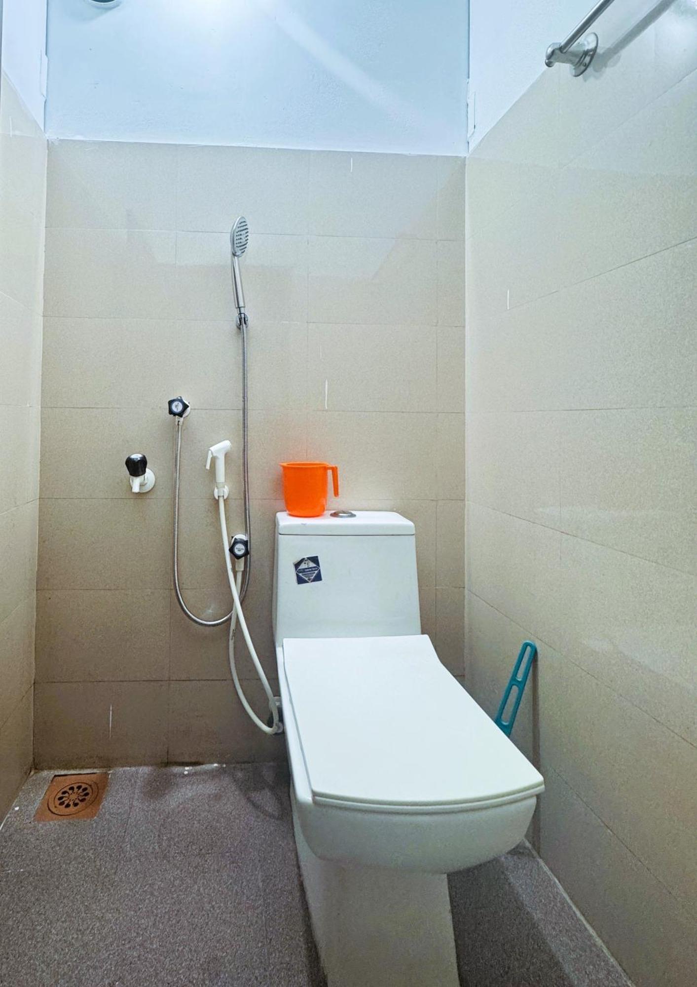 Vcs Apartments Parassinikadavu Parassinikkadavu Pokoj fotografie