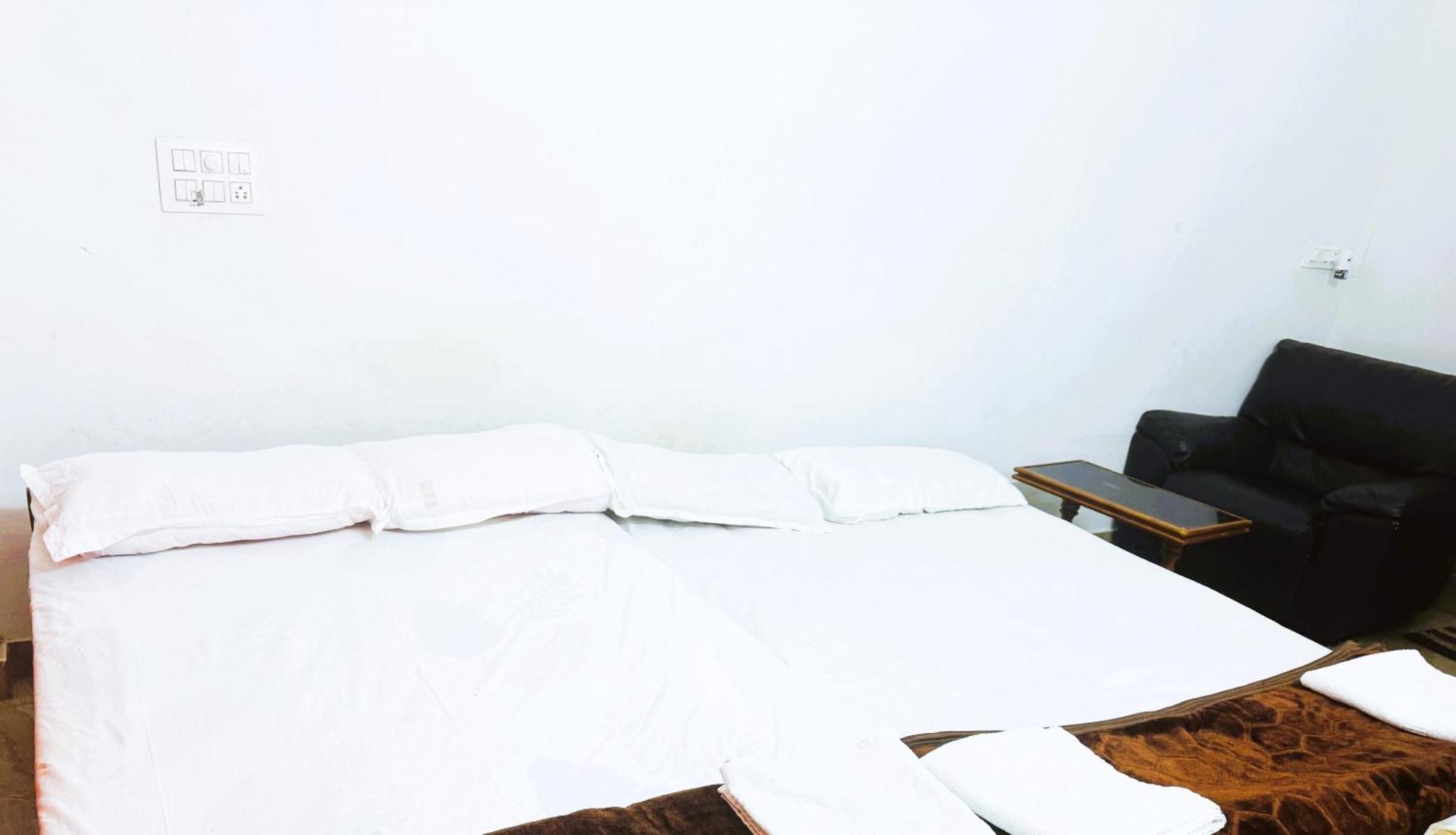 Vcs Apartments Parassinikadavu Parassinikkadavu Exteriér fotografie
